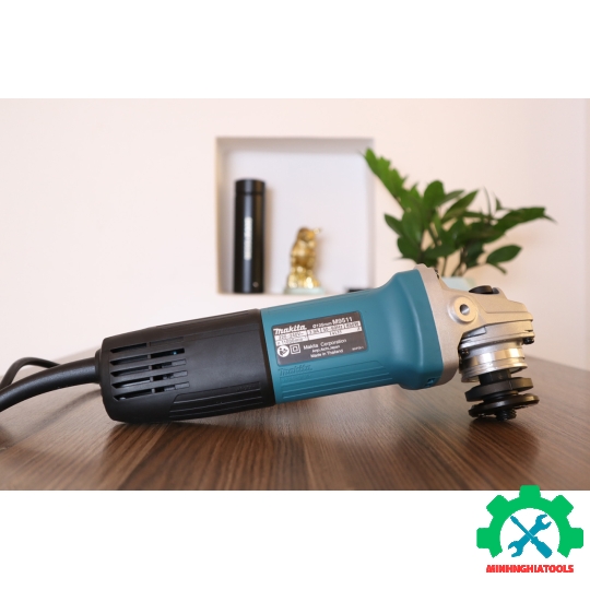 Máy mài góc Makita M9511B (125MM/850W/CÔNG TẮC TRƯỢT)