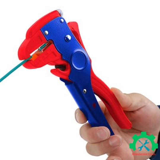 Kìm cắt dùng để bấm, cắt, tuốt vỏ dây điện Workpro WP291008 