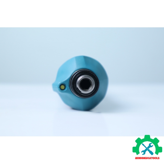 Máy vặn vít dùng pin 7.2V Makita TD022DZ (Chưa Pin & Sạc) 