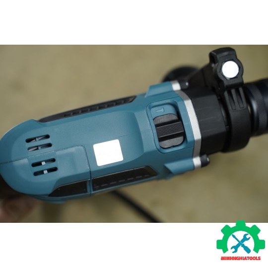 Máy khoan búa (13MM) Makita M8103B 