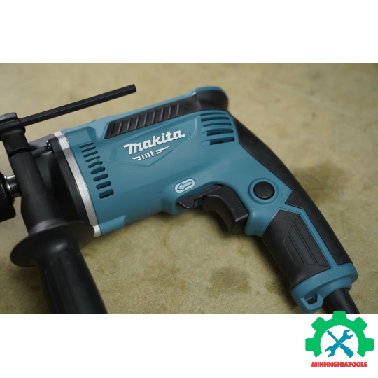 Máy khoan động lực Makita M8104B 