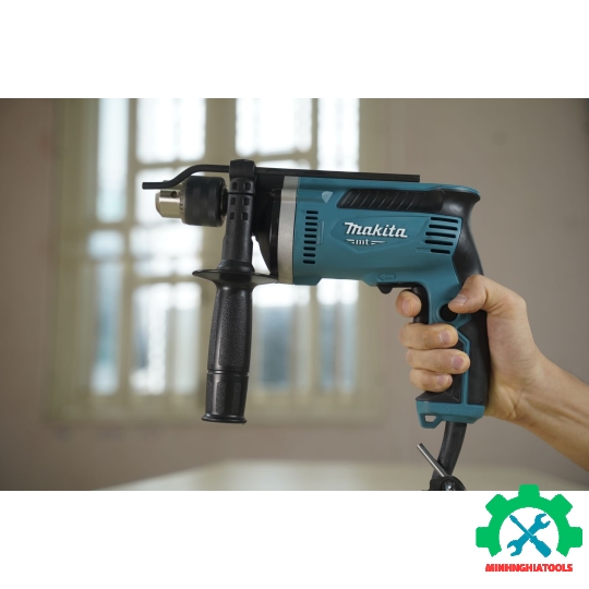 Máy khoan búa ( 16mm ) 26 phụ kiện Makita M8100KX2B 710W