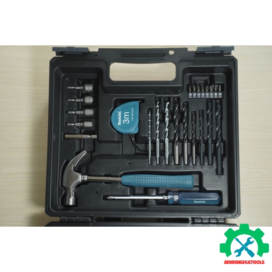 Máy khoan búa ( 16mm ) 26 phụ kiện Makita M8100KX2B 710W