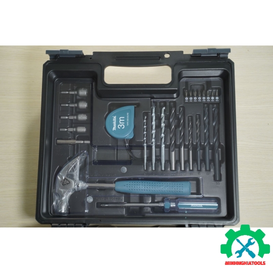 Máy khoan búa ( 13mm ) 26 phụ kiện Makita M8103KX2B