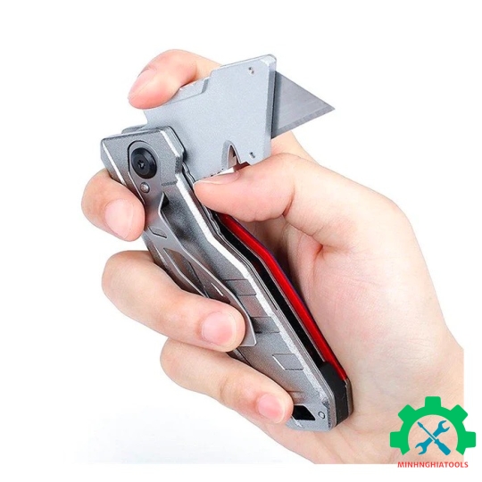 Dao gấp tiện ích có lưỡi cắt gấp gọn, bằng nhôm Workpro - WP211011 