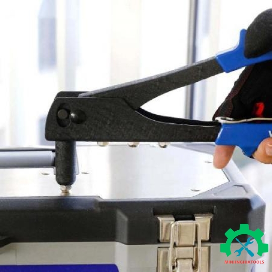 Kìm rút đinh rivê 10 inch 250mm có 4 mũi Workpro - WP225005 